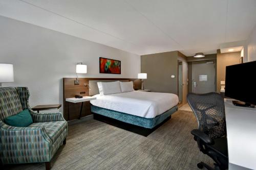 Hilton Garden Inn Detroit Metro Airport Image