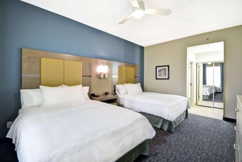 Homewood Suites by Hilton Orlando Theme Parks Image