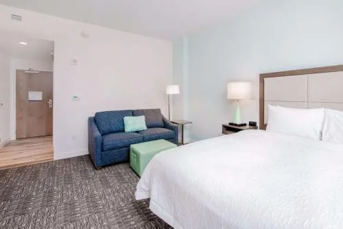 Hampton Inn & Suites Panama City Beach-Beachfront photo 44