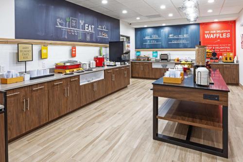 Kuchyň nebo kuchyňský kout v ubytování Hampton Inn & Suites Canyon, Tx