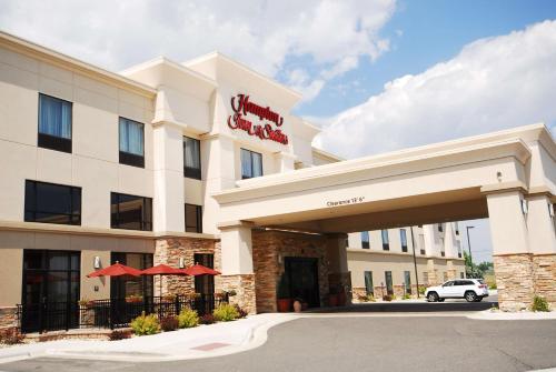 a rendering of the front of a hotel at Hampton Inn & Suites Buffalo in Buffalo