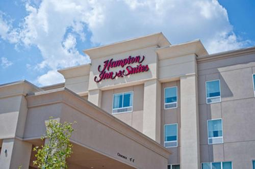 a rendering of a hampton inn and suites at Hampton Inn & Suites Denison in Denison