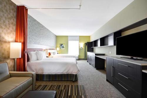 Krevet ili kreveti u jedinici u objektu Home2 Suites By Hilton Hanford Lemoore