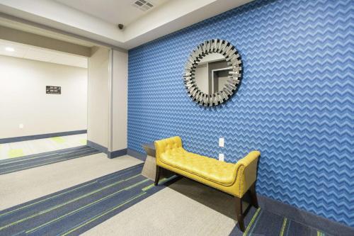 Hampton Inn & Suites Stroud – Photos 5