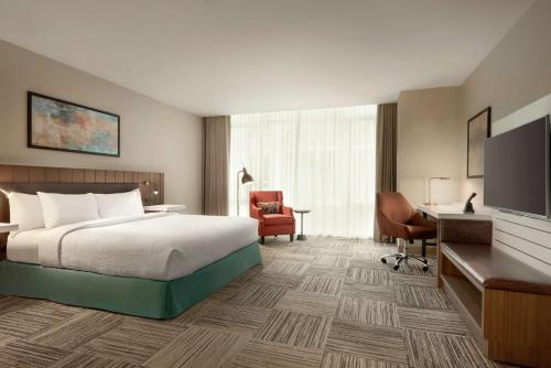 Hilton Garden Inn Chicago Downtown South Loop Image