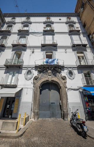 Napoli Squares Suites photo 87
