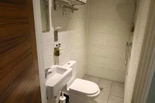 Brighton Inn Boutique Guest Accommodation photo 33