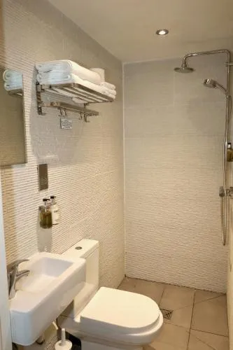 Brighton Inn Boutique Guest Accommodation photo 30