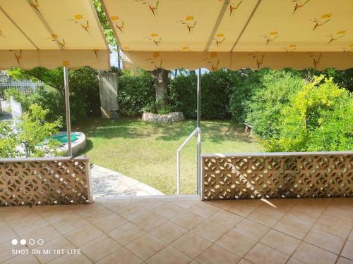 Zahrada ubytování Seaside villa in Eretria