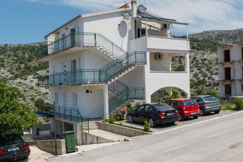 Apartments Kuća Lorena – Photos 2