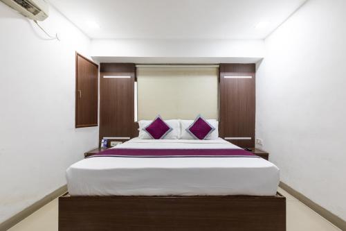 Hotel Kalingaにあるベッド