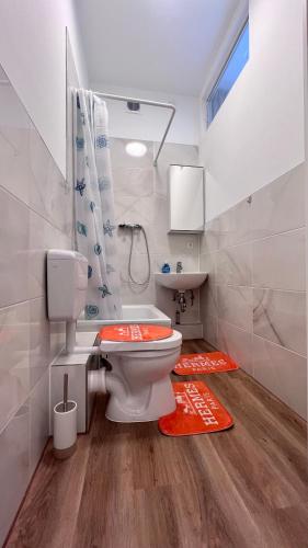 ห้องน้ำของ Mini Home Ferienwohnung - Monteurzimmer