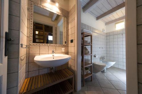 Koupelna v ubytování B&B Lo Tatà