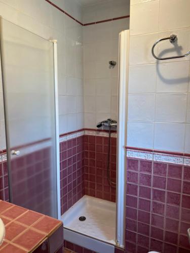 Ένα μπάνιο στο HOSTAL TREVELEZ
