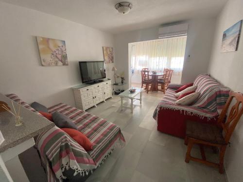 Apto. Urbanización Laguna Beach, 1ª línea de playa