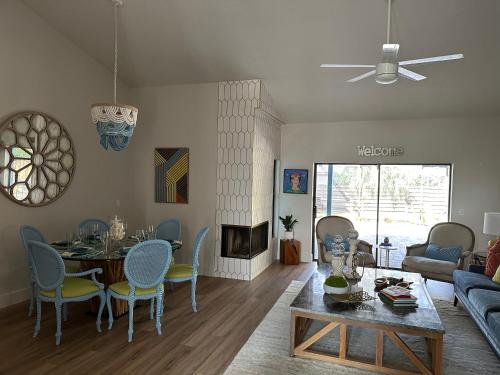Color Casa 3B 2B Pool Home – Photos 2