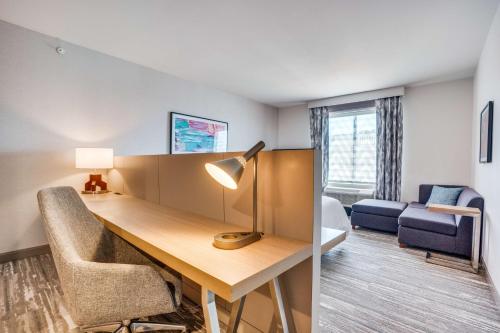 Hilton Garden Inn Dallas-Central Expy/North Park Area, Tx Image