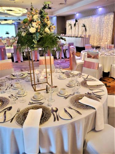 Ristorante o altro punto ristoro di DoubleTree by Hilton Kitchener