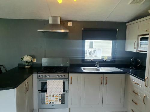 Una cocina o cocineta en Badger Retreat
