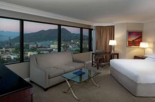 Hilton Los Angeles-Universal City photo 9