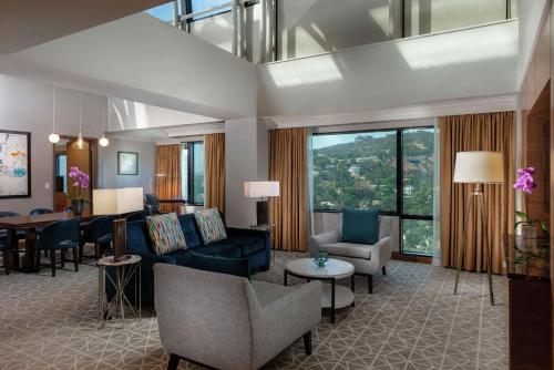 Hilton Los Angeles-Universal City photo 32