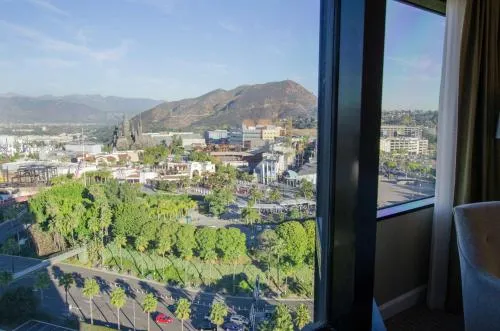 Hilton Los Angeles-Universal City photo 11