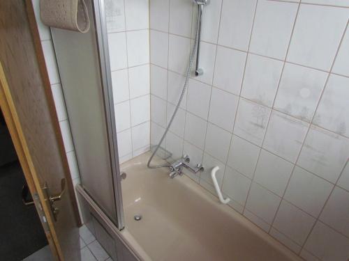 Ένα μπάνιο στο See-Hotel Storchenmuehle