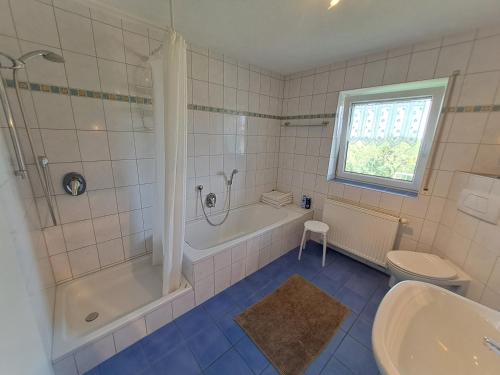 Koupelna v ubytování Ferienwohnung Taubertal Familie Arold