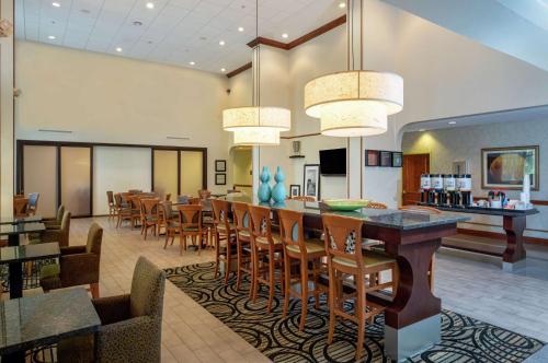 Hampton Inn & Suites - Fort Pierce – Photos 3