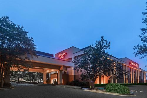 a rendering of the front of a hotel at Hampton Inn Aiken in Aiken