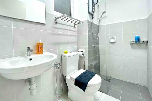 Bilik mandi di Alanis Residence Studio @ KLIA