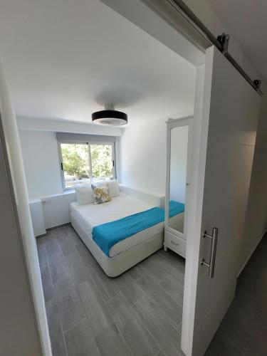 New and Bright 2-bedroom apartment in Cañamelar