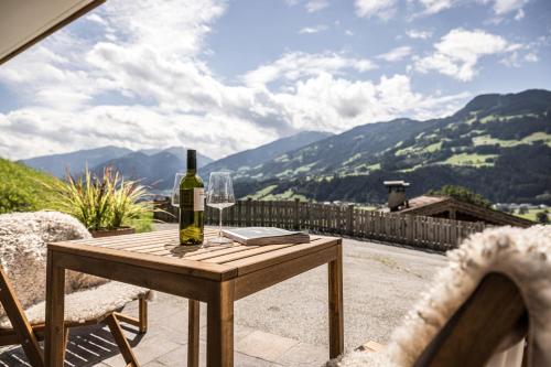 VIEW4TWO / Chalet-Apartment Zillertal