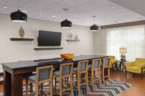 Hampton Inn Augusta – Photos 3