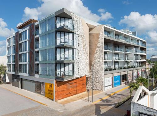 The Fives Downtown Hotel & Residences, Curio Collection by Hilton en Playa del Carmen