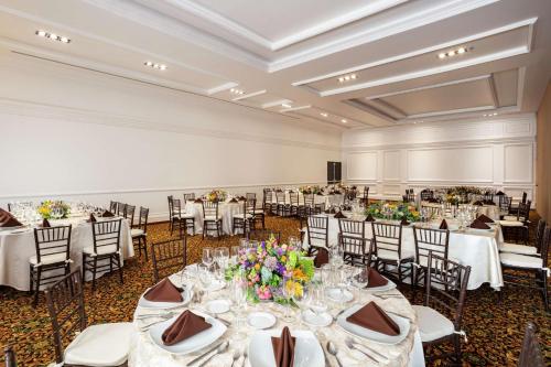 Restaurace v ubytování Doubletree By Hilton Toluca