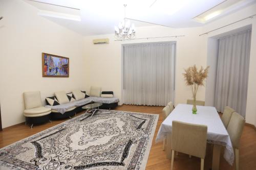 Gallery image of Liman Apartment Nz in Baku