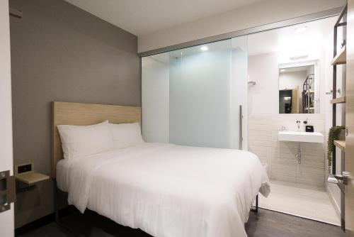 SOVA Micro-Room & Social Hotel Image
