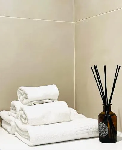 Tarra Luxury Suite photo 11