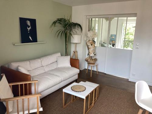 F2 cosy Rueil-Malmaison centre ville I La BonBonniere 92500