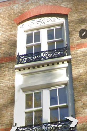 Chelsea brige road