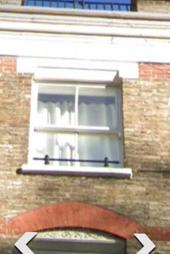 Chelsea brige road