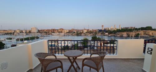 Un balcón o terraza en FADL Kato