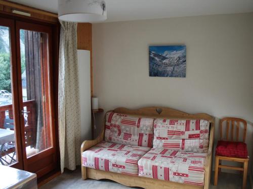 Studio cosy à Valloire, 4 pers, proche remontées & centres, balcon, parking - FR-1-263-525