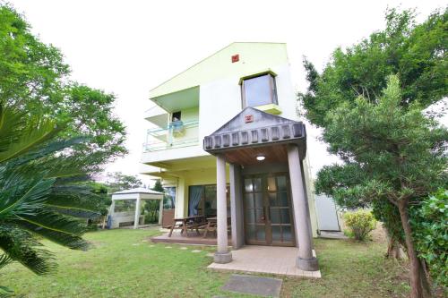 ルルガーデン恩納村