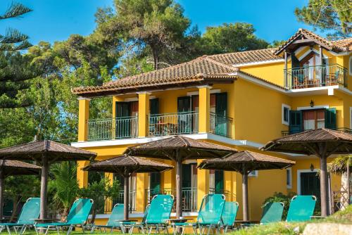 Gallery image of Zarkadis Beach Apartments in Tsilivi