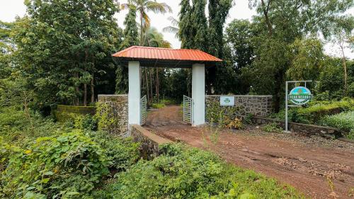 Zahrada ubytování Teak Resort Karjat