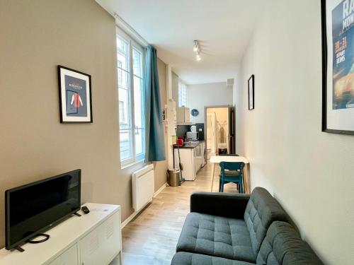 Suite Orphelins 2 (rdc)