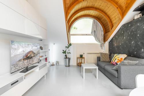 Easylife - Milano - Cola Montano 3 - Isola