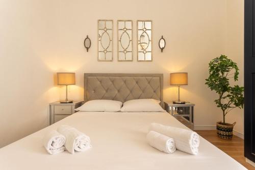 Casa Perla Of Florence by Halldis